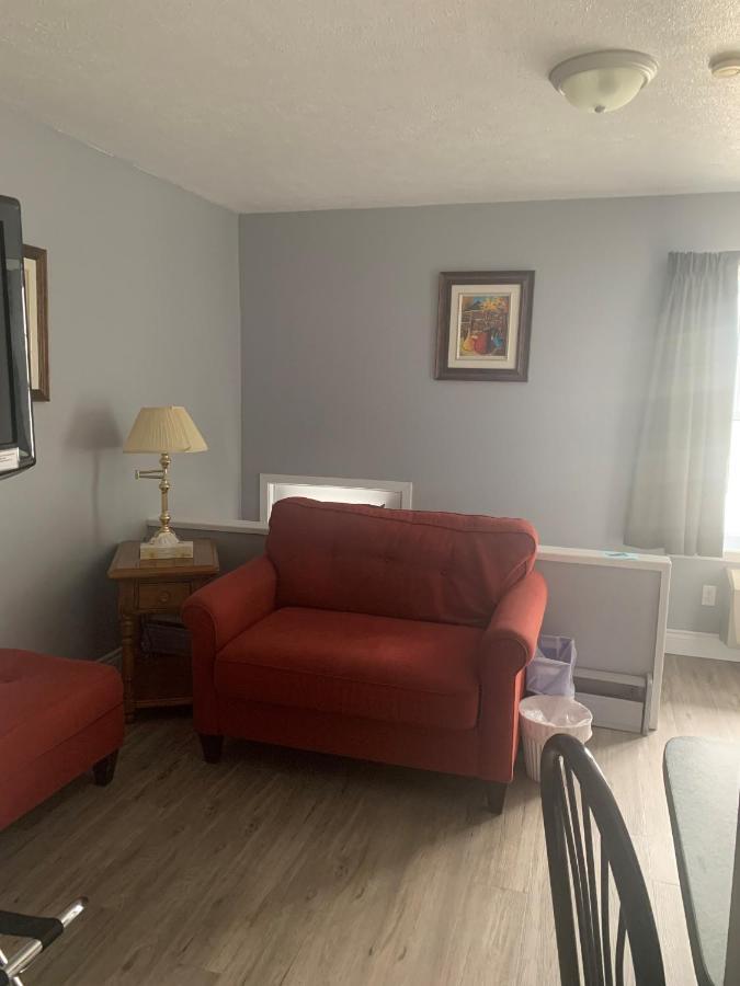 Hilltop Motel & Restaurant Grand-Sault Extérieur photo